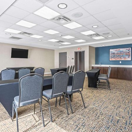 Hampton Inn Columbus-North Bagian luar foto