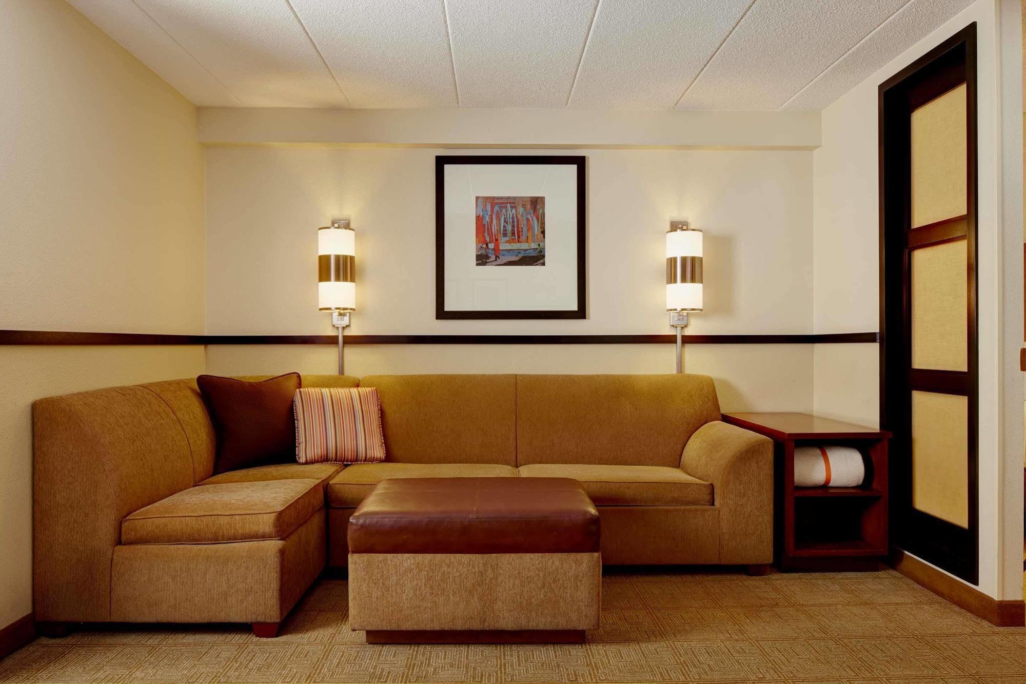 Hampton Inn Columbus-North Bagian luar foto